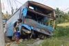 Kecelakaan Bus Pariwisata di Jalinsum Batubara, Tabrak Pagar Jembatan lalu Terguling