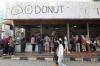 Kawasan Blok M Ramai Pengunjung Berburu Kuliner - Bagian 4