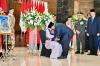 Momen Prabowo Cium Kening Anak Prajurit TNI Gugur di Lebanon