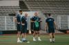 Simon Grayson Bongkar Peran Unik di Timnas Indonesia: Jadi Mata di Langit