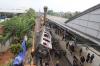 Proses Evakuasi Bangkai Kereta di Bekasi Timur - Bagian 1