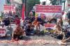 9 Orang Tewas dalam Sebulan, Warga Pasuruan Blokade Jalan Tuntut Truk Dilarang Melintas