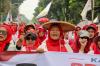 Ribuan Emak-Emak Unjuk Rasa Dukung MBG Dilanjutkan - Bagian 6