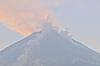 Gunung Merapi Luncurkan Awan Panas Guguran Sejauh 2 Km, Status Siaga