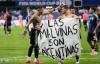 Provokatif! Pemain Timnas Argentina Angkat Spanduk 'Perang Malvinas' usai Kalahkan Inggris