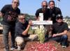 Abdel Akhirnya Ziarah ke Makam Temon, Fotonya Mengharukan