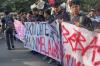 Ratusan Mahasiswa Demo di Dekat Patung Kuda, Bawa 3 Tuntutan