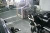 Terekam CCTV! Pemuda di Semarang Diserang Celurit lalu HP Dirampas di Depan Rumah