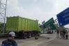 Kecelakaan Truk Tabrak Rambu Penunjuk Arah di Tol Cijago Depok, Lalu Lintas Macet