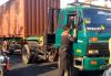 Sopir Mabuk, Truk Trailer Tabar 2 Lapak PKL dan Motor di Jombang