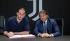 Juventus Resmi Pinjam Kiper Wolfsburg Kamil Grabara! Opsi Permanen Rp237 Miliar