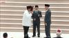 Momen Prabowo Cium Alquran Pemberian Pimpinan Gontor