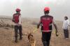 Polda Sumbar Kerahkan 2 Anjing Pelacak Cari Korban Banjir Bandang di Solok