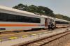 Turun saat Kereta Mulai Jalan, Penumpang Terseret hingga Patah Kaki di Stasiun Caruban