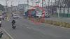 Detik-Detik Xpander Tabrak Truk di Turunan Flyover Bukittinggi Terekam CCTV, Depan Rusak