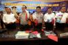Ditpolairud Polda Jatim Gagalkan Penyelundupan 30.000 Ekor Bibit Lobster - Bagian 5