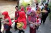 Warga Betawi Gelar Munggahan Sambut Bulan Suci Ramadan - Bagian 3