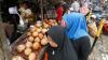 Suasana Belanja Kebutuhan Hari Pertama Ramadan di Pasar Pondok Labu - Bagian 2