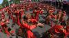 Meriahkan HUT Ke-725 Kota Surabaya, Ratusan Murid SD Tampilkan Tari Remo  - Bagian 1