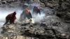 Masyarakat Tengger Jalani Ritual Yadnya Kasada di Gunung Bromo - Bagian 11