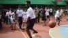 Pemain Basket NBA Jaylen Brown Melatih Siswa SMU 82 - Bagian 1