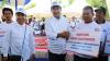 Menteri BUMN dan Dirut BRI Panen Buah Melon di Lamongan - Bagian 5