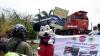 Spiderman dan Mickey Mouse Bantu Sosialisasi Keselamatan Kereta Api - Bagian 1