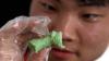 Melihat Pelajar asal Korea Selatan Belajar Membuat Kue Putu - Bagian 1