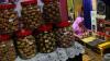 Penjualan Kue Kering Meningkat Jelang Hari Raya Idul Fitri - Bagian 1