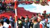 Ratusan Warga Bogor Mengarak Bendera Merah Putih Ukuran Raksasa - Bagian 2