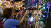 Pasar Asemka Dipenuhi Pernak-pernik Natal - Bagian 3