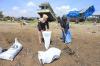 Peringati World Cleanup Day 2021, Warga Indramayu Bersihkan Sampah di Pantai Dadap - Bagian 3