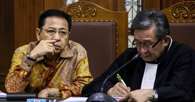Setnov Bacakan Pembelaan Perkara Korupsi E-KTP