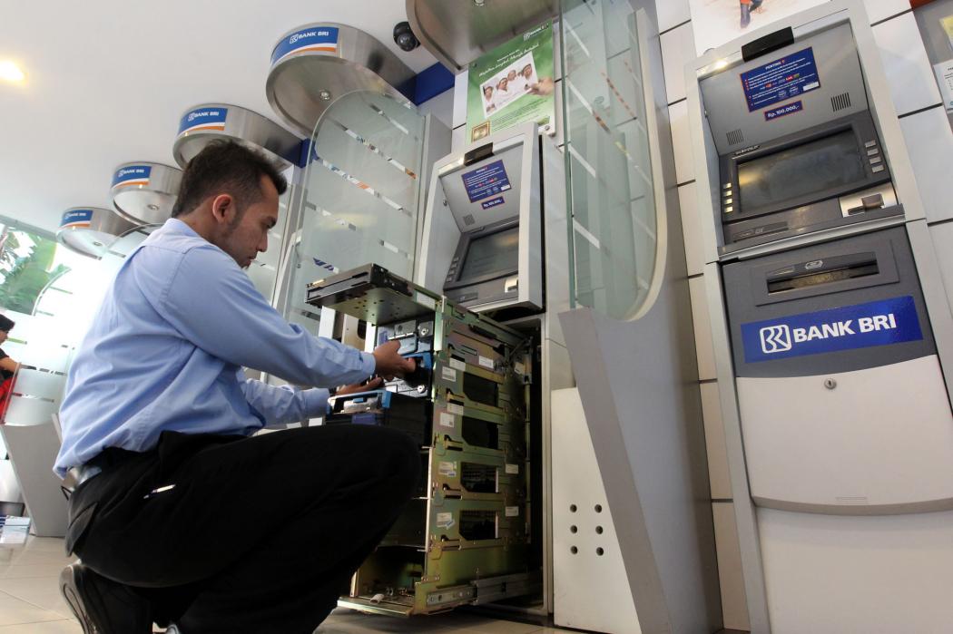 Manfaatkan ATM Rusak, Nasabah di Pati Bobol Uang Bank Rp5,4 Miliar