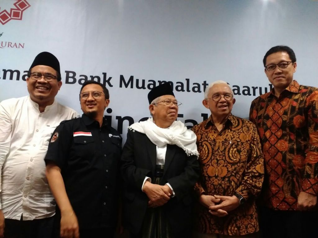 Kunjungi Bank Muamalat, Yusuf Mansur Bawa Ribuan Jamaah Buka Rekening