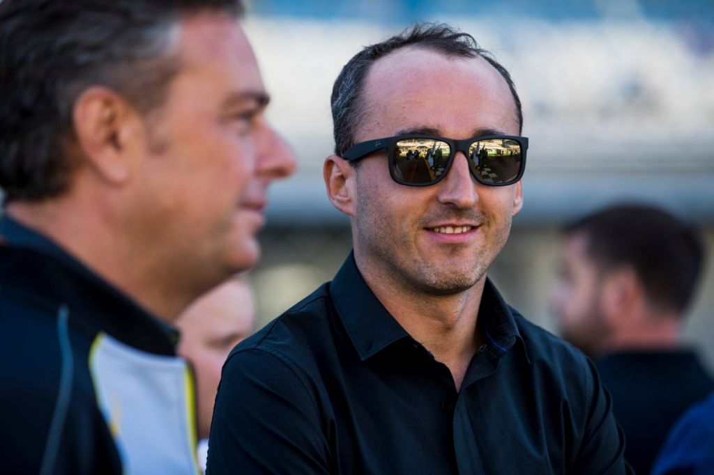 Williams Bantah Telah Kontrak Robert Kubica