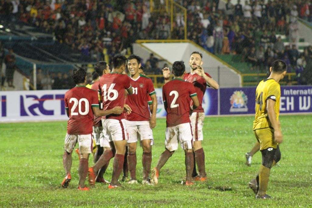 Timnas Tak Bermasalah Berlaga Malam Hari