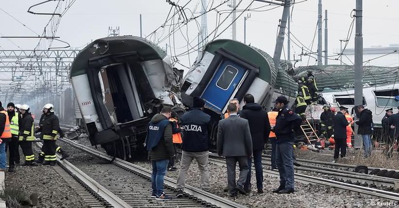 Kereta Anjlok di Italia, 3 Orang Tewas dan 100 Luka