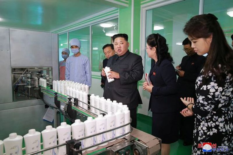 Heboh Foto Kim Jong Un ke Pabrik Kosmetik di Tengah Ketegangan soal Nuklir