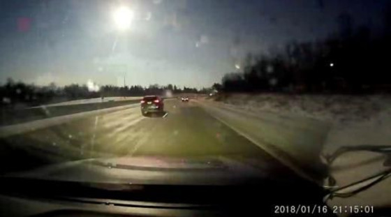 Ini Penampakan Meteor yang Melintasi Langit AS