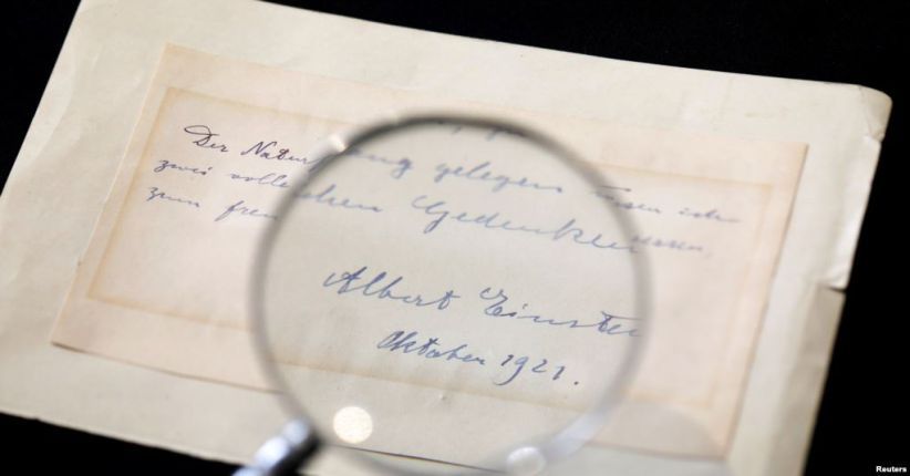 Surat Cinta Albert Einstein untuk Seorang Mahasiswi Terjual Rp82 Juta