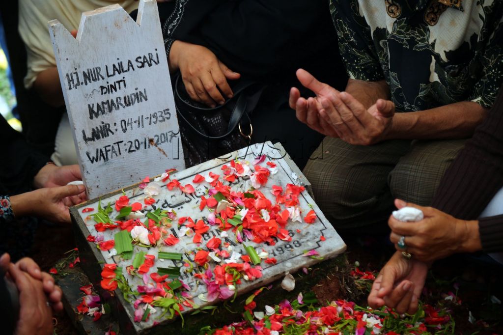 Sebelum Meninggal, Ini Pesan Terakhir Laila Sari pada Anak Angkatnya