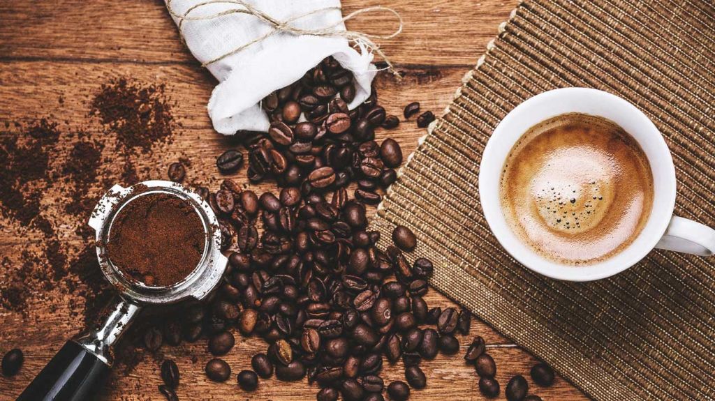 Berwisata Sambil Berburu Kopi Terbaik di Indonesia