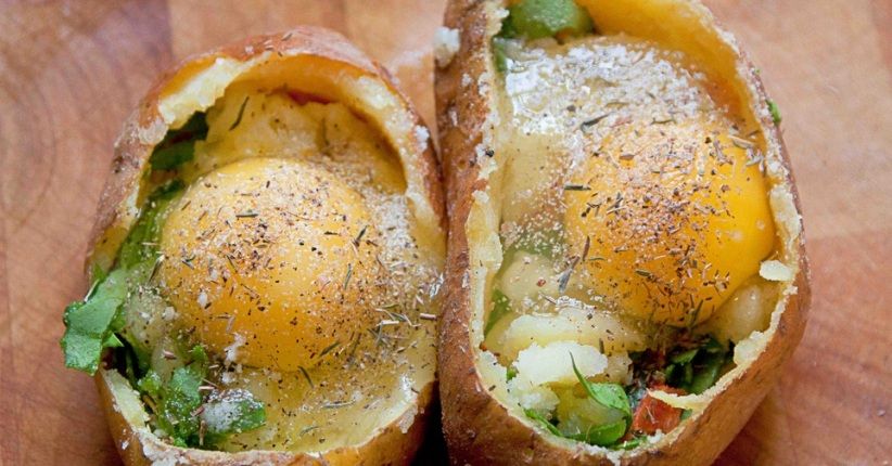 Menu Sehat Pengganti Nasi, Kentang Panggang Isi Telur