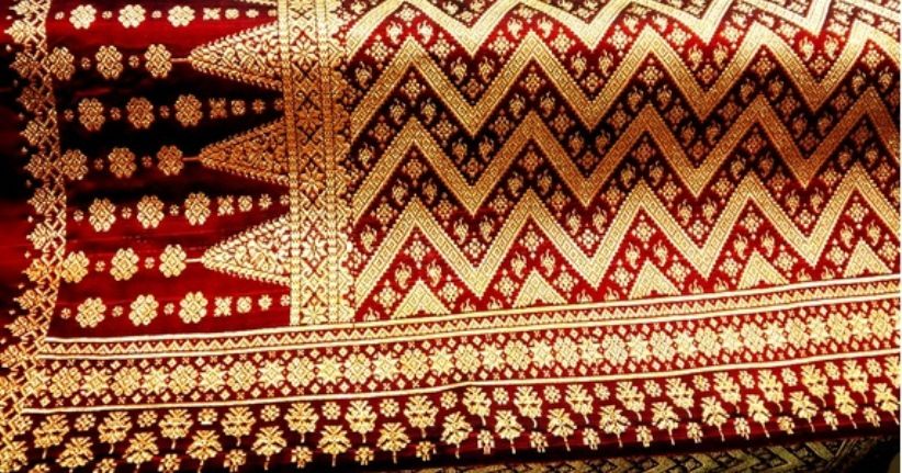 5 Jenis Kain Tradisional untuk Oleh-Oleh Turis, Salah Satunya Songket