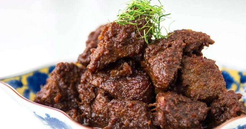 Cicipi Kuliner Minang yang Mendunia, Ada Rendang hingga Kalio Jariang
