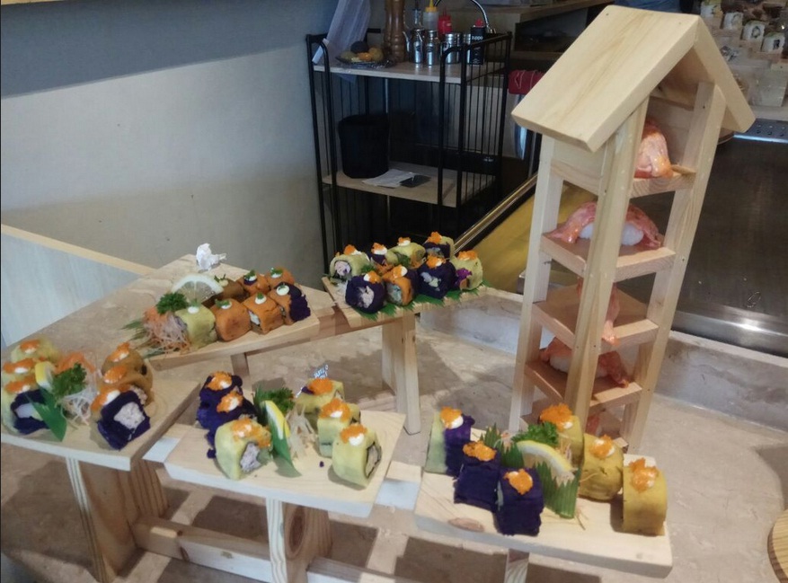 Lezatnya Sushi Ubi Khas Indonesia ala Chef Muto