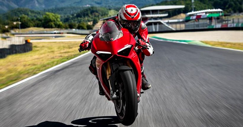 Dijajal, Tenaga Ducati Panigale V4 Dekati MotoGP