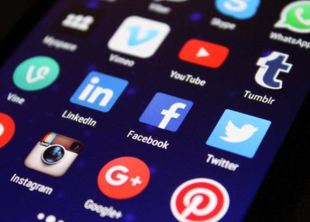 AJI Desak Pemerintah Cabut Pembatasan Akses Media Sosial