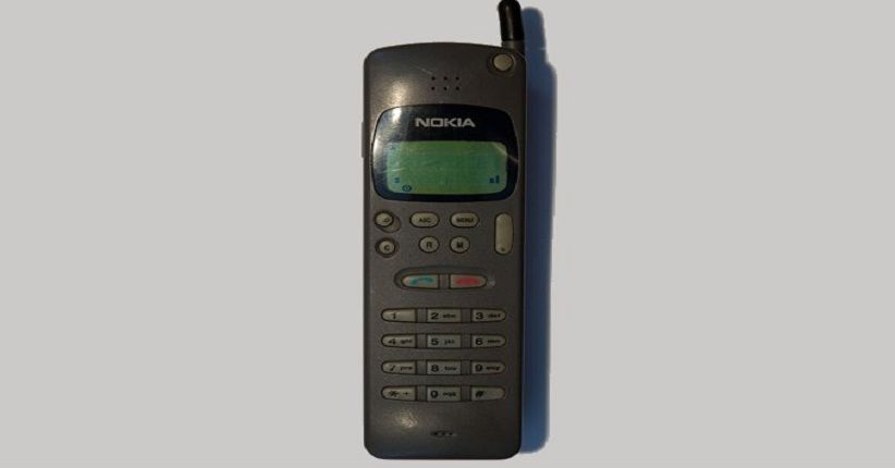 Setelah 8110, Giliran Nokia 2010 yang Akan Reinkarnasi